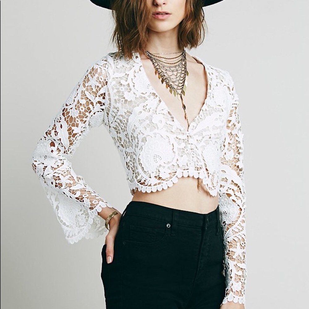 𝕤𝕔𝕗 𝕔𝕙𝕒𝕣𝕝𝕚𝕖 𝕓𝕝𝕠𝕦𝕤𝕖